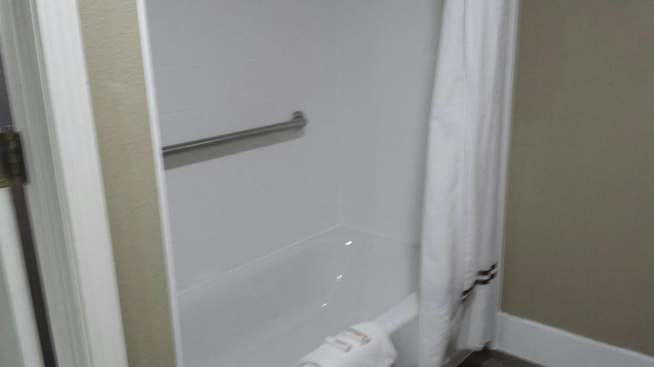 ซูเปอร์ 8 บาย วินด์แฮม เมอร์ฟรีสโบโร Hotel ภายนอก รูปภาพ