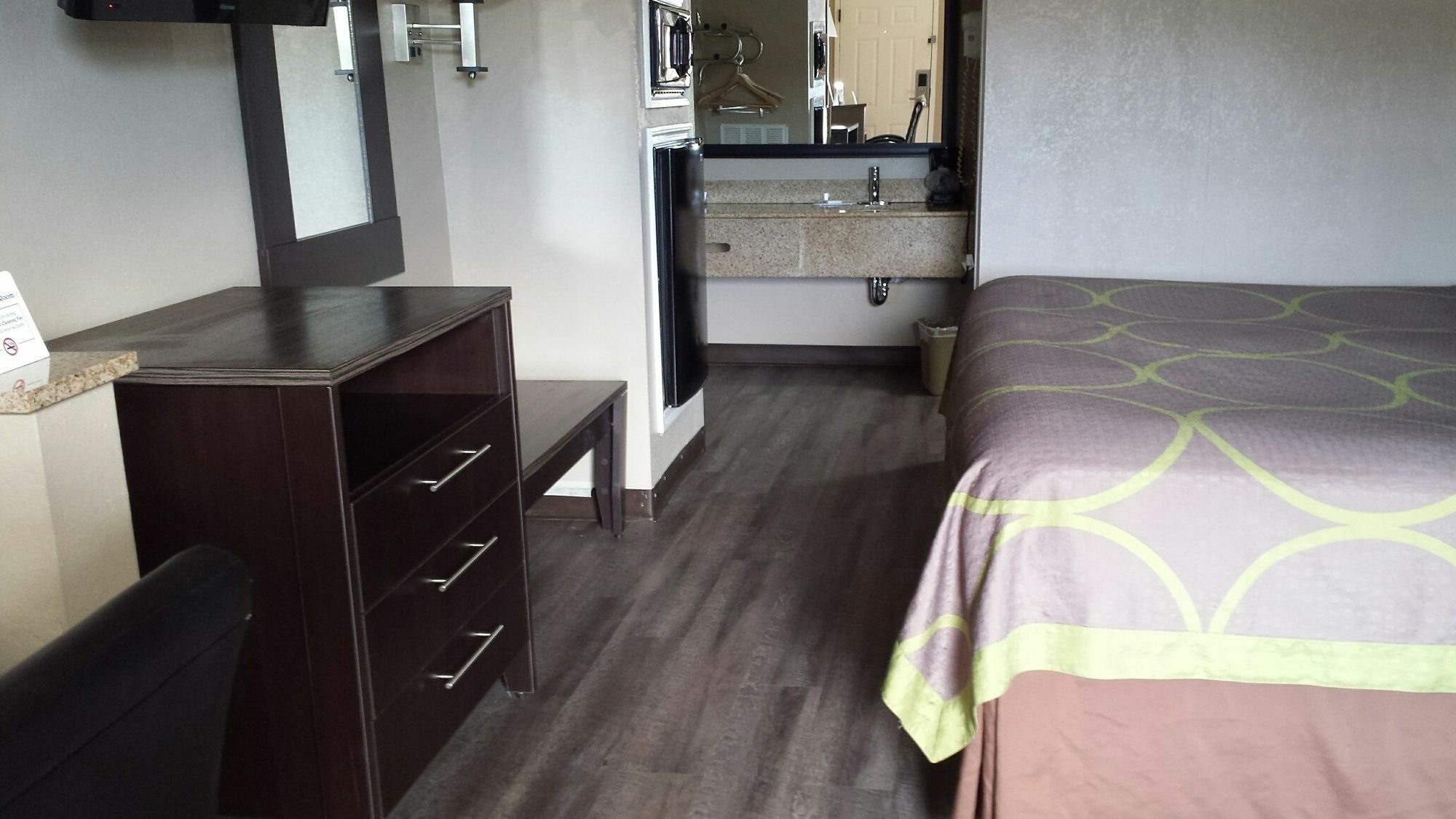 ซูเปอร์ 8 บาย วินด์แฮม เมอร์ฟรีสโบโร Hotel ภายนอก รูปภาพ